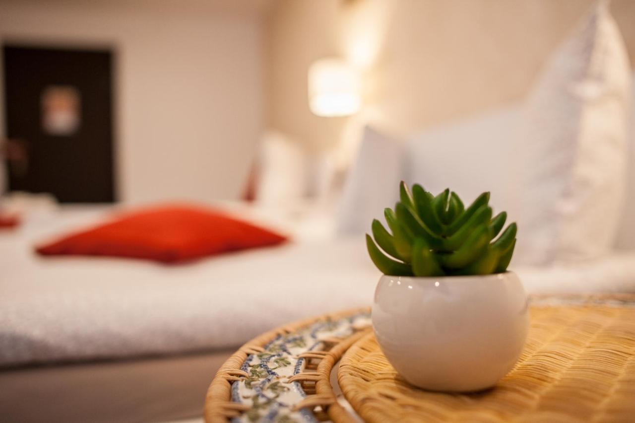 Csiki Hotel 密古雷休治 外观 照片